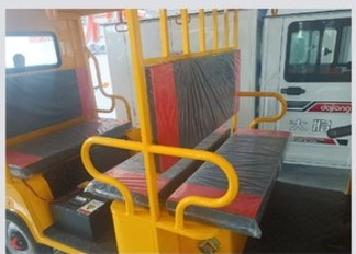 DJ 6-Seater Electric Minibus gallery image 4